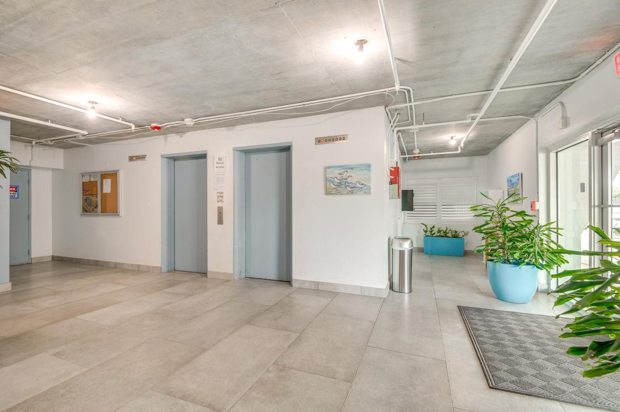 Walk To Shore Satellite Beach Condo With Ocean View Esterno foto